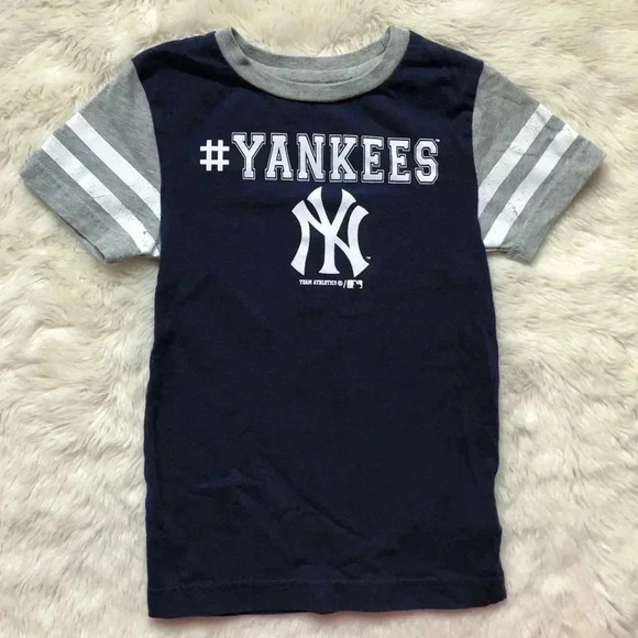 New York Yankees  Blue T-Shirt Size Extra Small - Picture 1 of 16